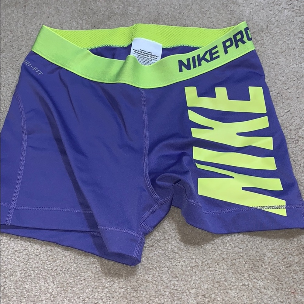 Nike pro short